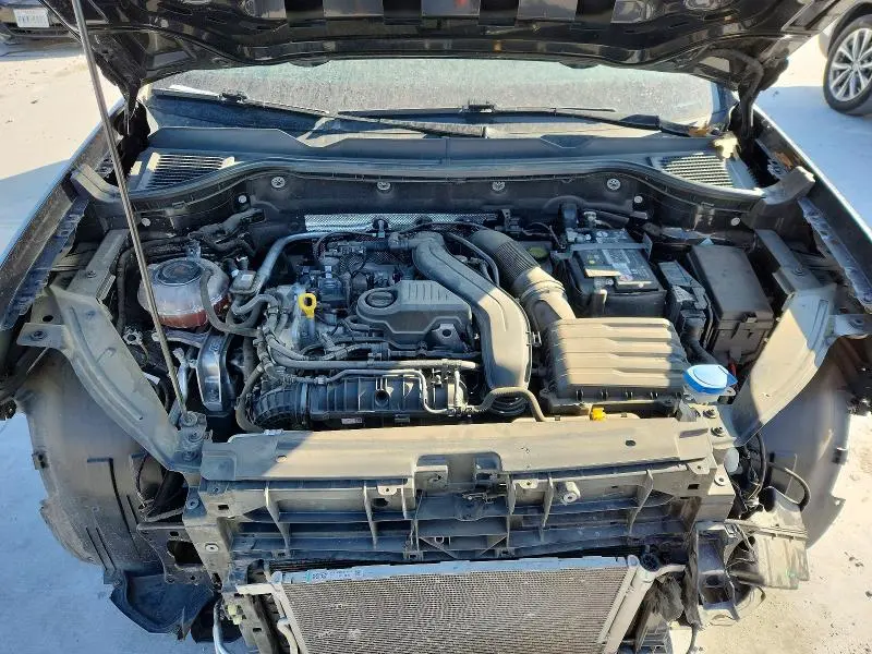2022 VOLKSWAGEN TAOS SE  