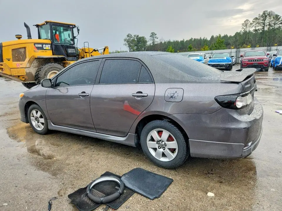 2012 TOYOTA COROLLA S  