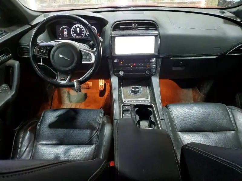 2018 JAGUAR F-PACE S  
