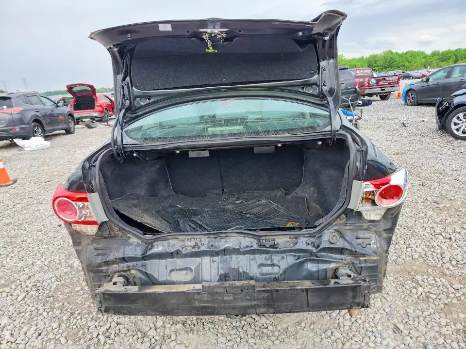 2013 TOYOTA COROLLA LE  
