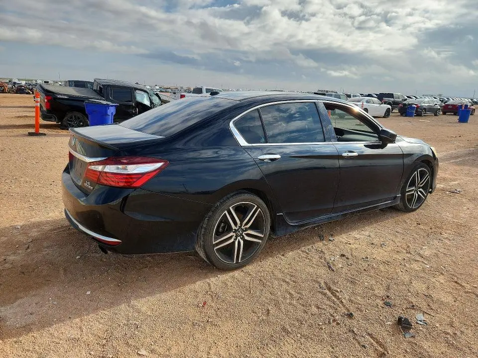 2017 HONDA ACCORD TOURING  