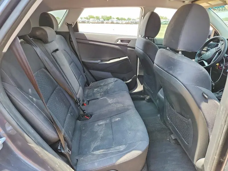 2019 HYUNDAI TUCSON SE  