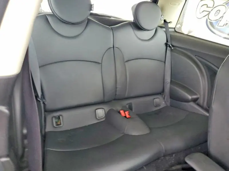 2013 MINI COOPER   