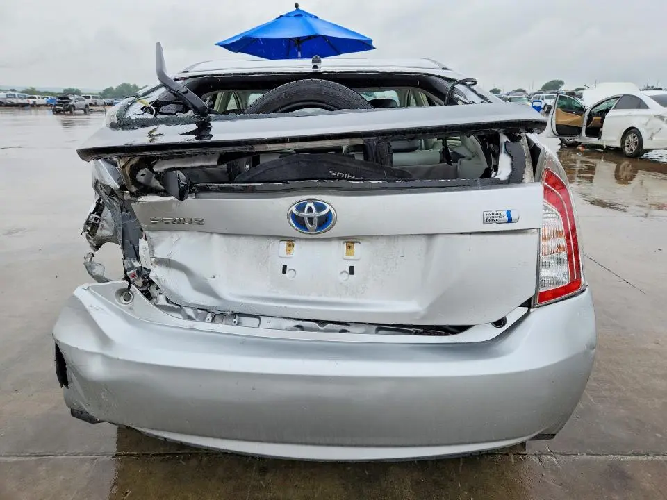 2013 TOYOTA PRIUS   