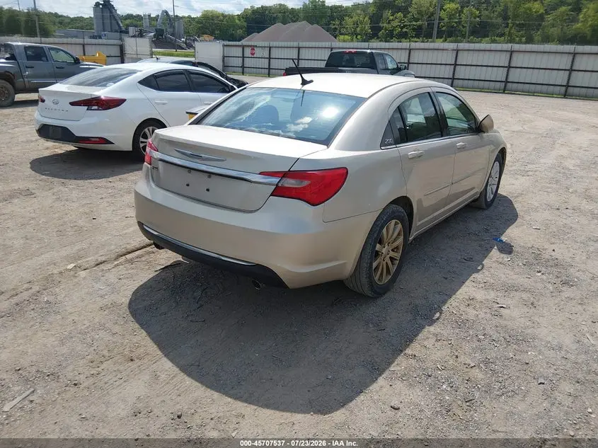 2014 CHRYSLER 200 TOURING