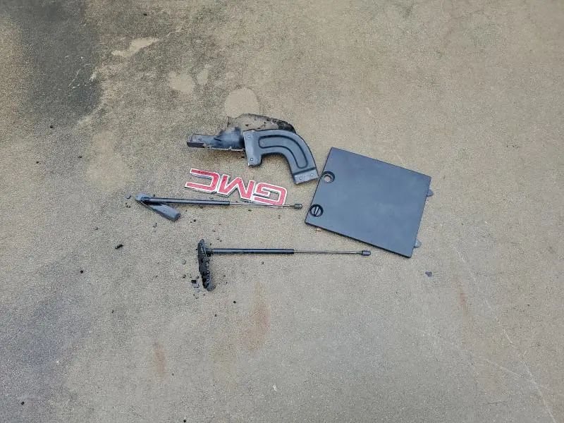 2011 GMC YUKON XL K1500 SLE  