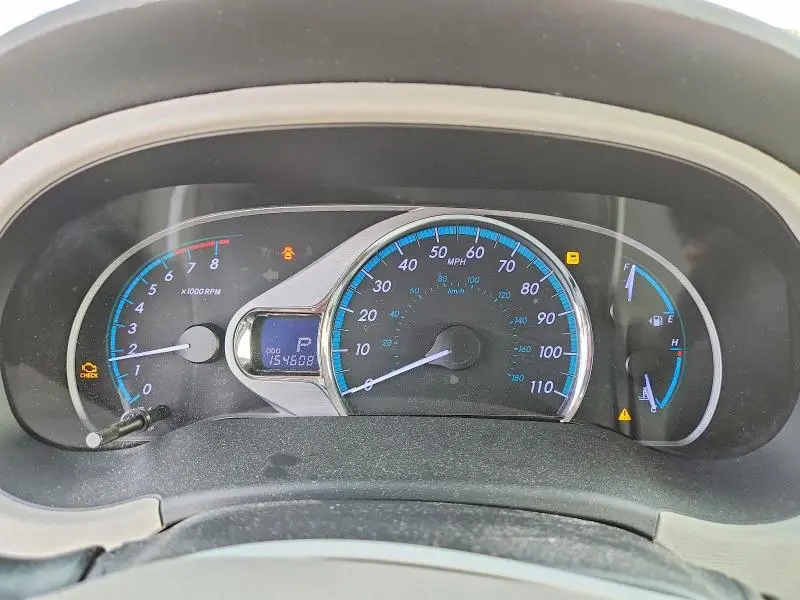 2011 TOYOTA SIENNA LIMITED 7-PASSENGER  