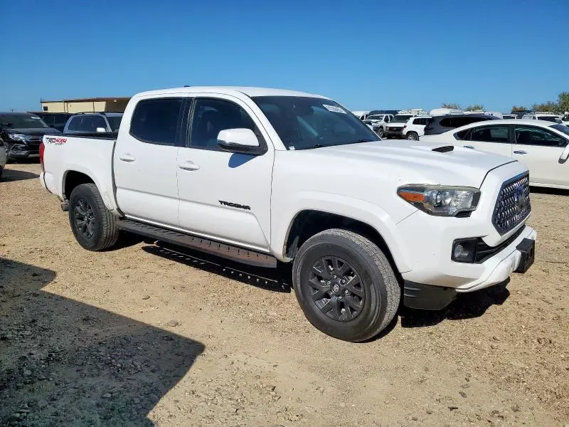 2018 TOYOTA TACOMA DOUBLE CAB  