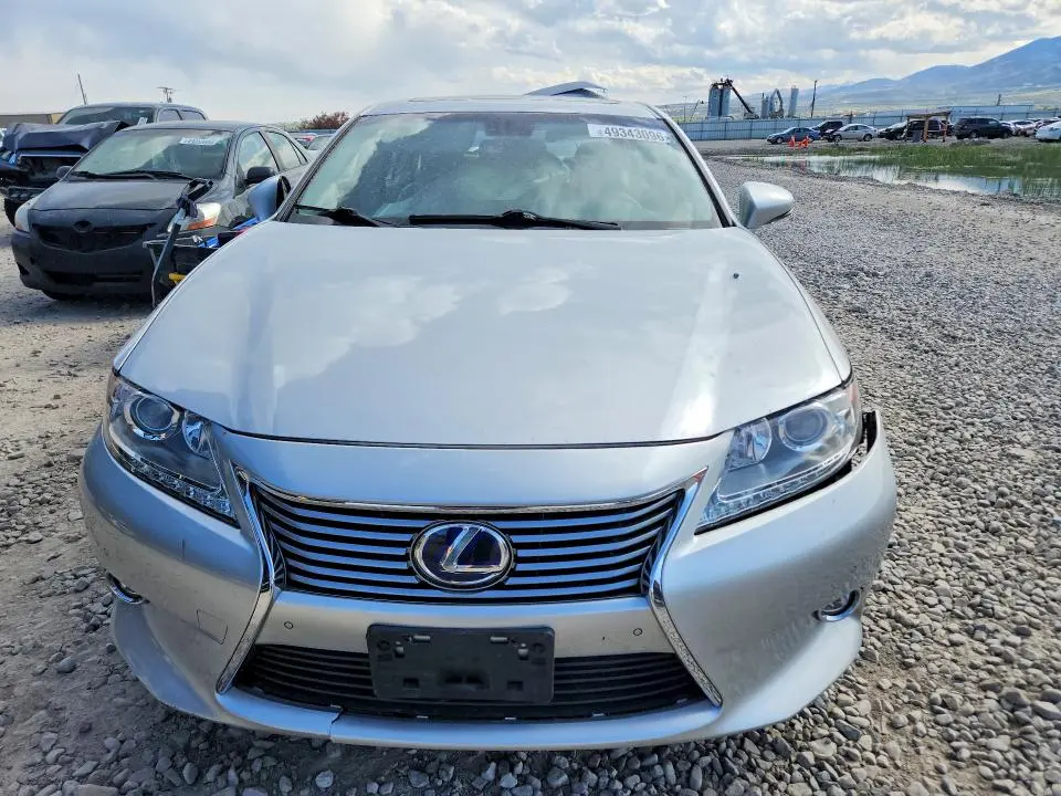 2015 LEXUS ES 300H  