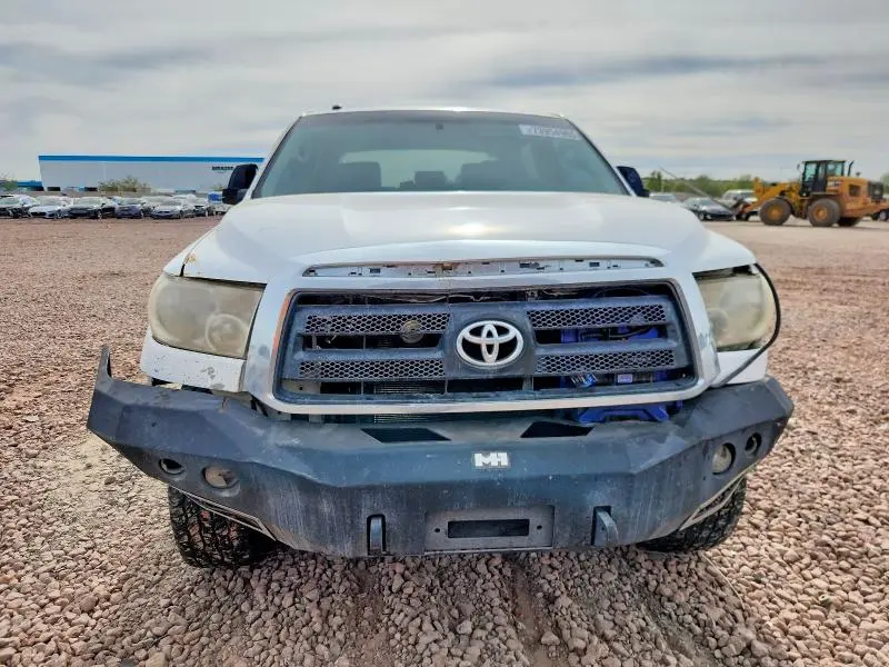 2011 TOYOTA TUNDRA CREWMAX SR5  