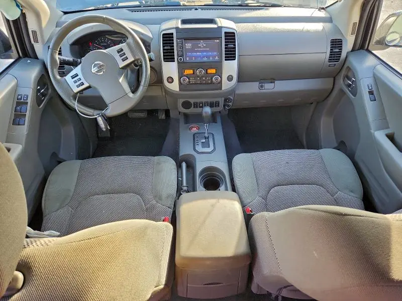 2021 NISSAN FRONTIER S  