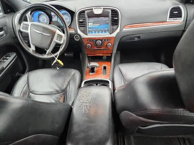 2012 CHRYSLER 300 LIMITED  