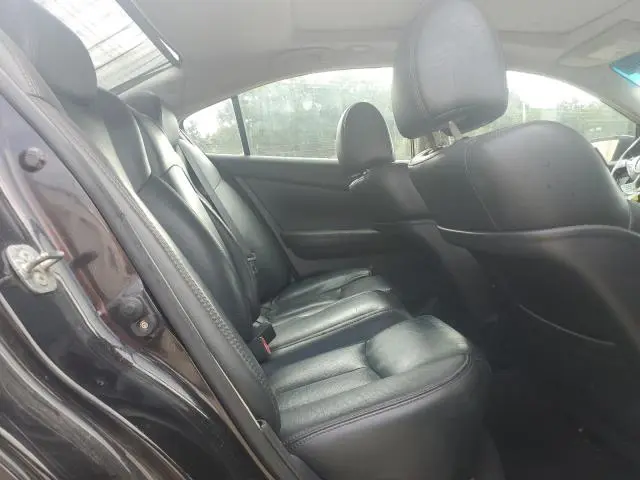 2011 NISSAN MAXIMA S  