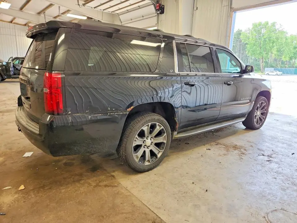 2015 CHEVROLET SUBURBAN K1500 LT  