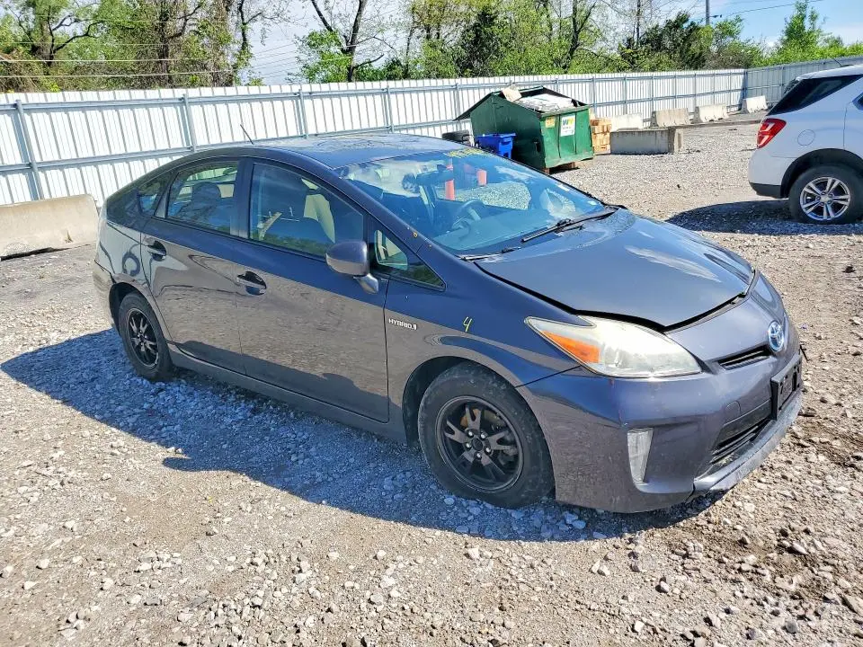 2014 TOYOTA PRIUS TWO  