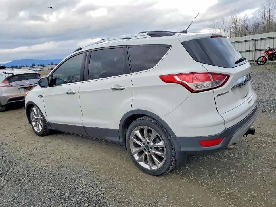 2015 FORD ESCAPE SE  