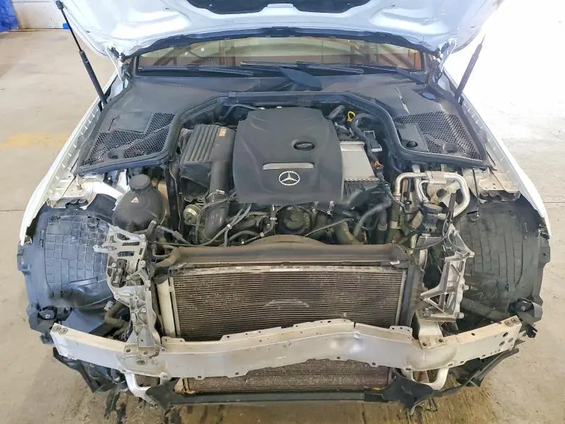 2017 MERCEDES-BENZ C 300  