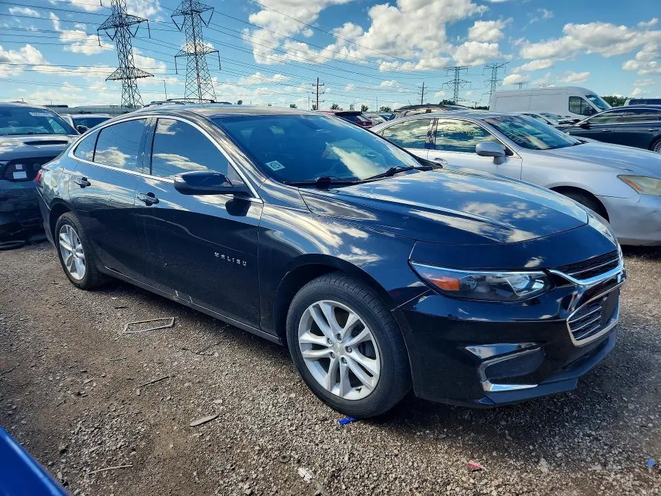 2017 CHEVROLET MALIBU LT  
