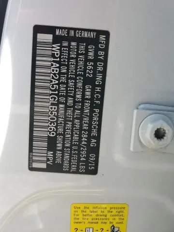 2016 PORSCHE MACAN S  