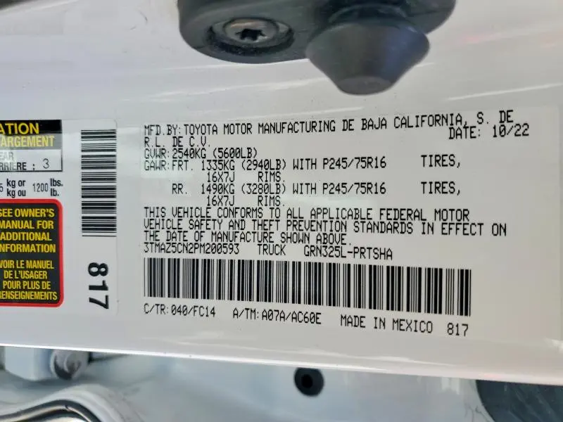 2023 TOYOTA TACOMA SR5 V6  