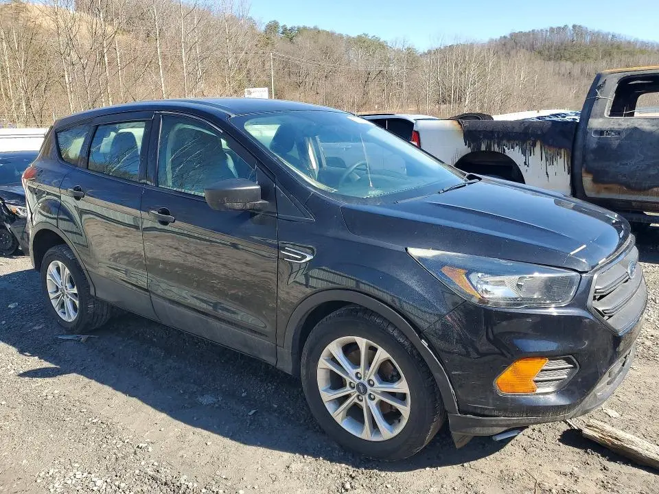 2019 FORD ESCAPE S  