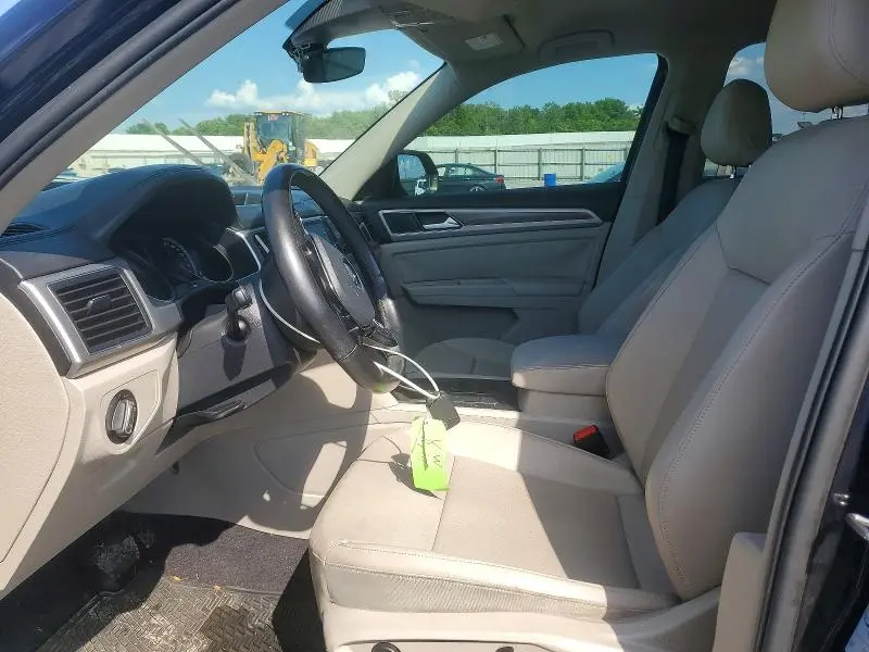 2018 VOLKSWAGEN ATLAS SE  