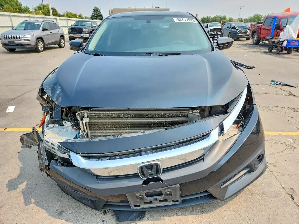 2018 HONDA CIVIC EX  