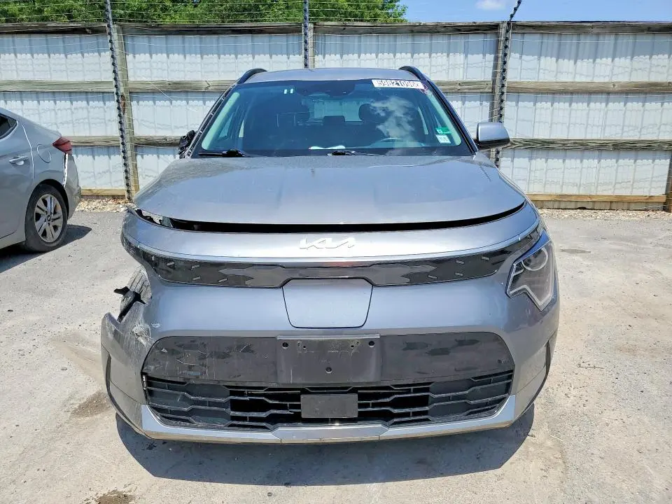 2023 KIA NIRO WIND  