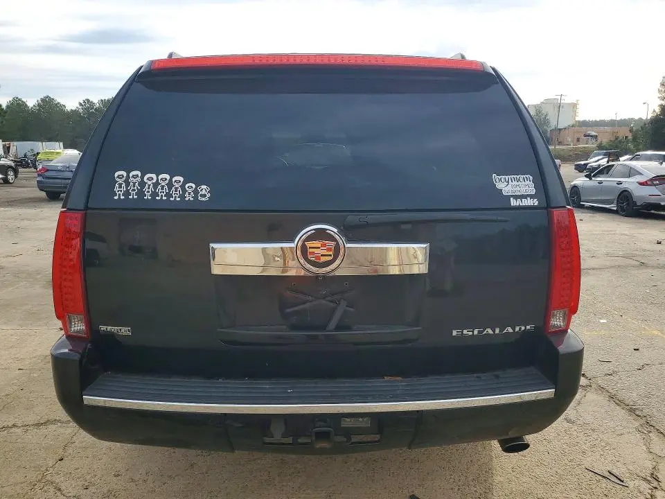 2011 CADILLAC ESCALADE ESV PREMIUM  