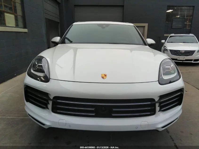 2020 PORSCHE CAYENNE  