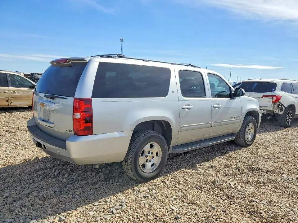 2012 CHEVROLET SUBURBAN K1500 LT  