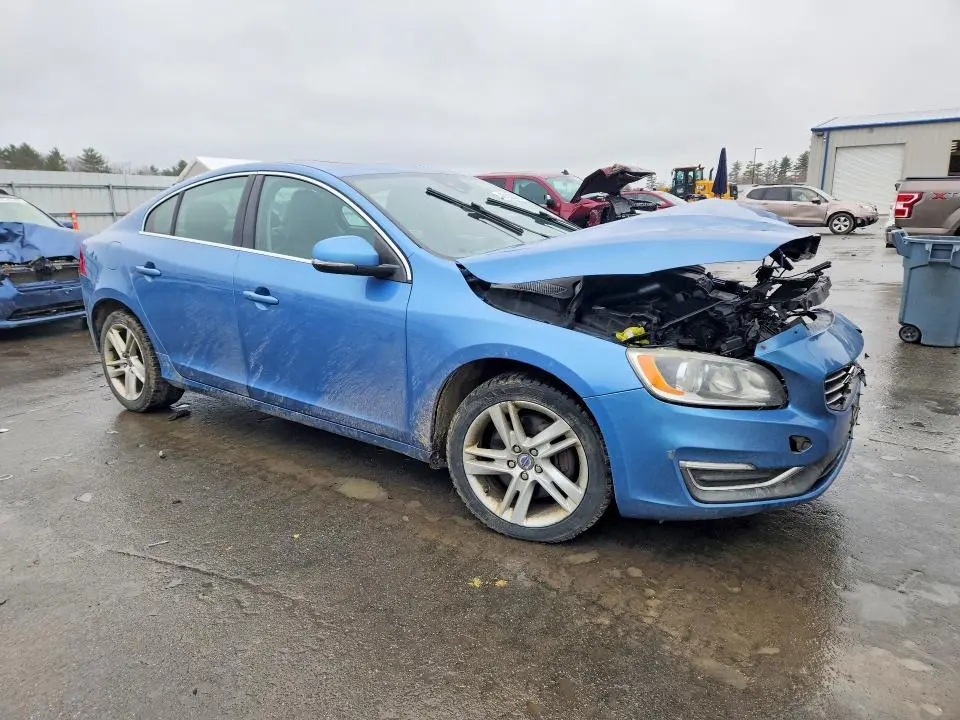 2014 VOLVO S60 T5  
