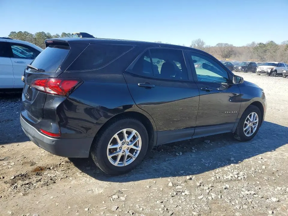 2022 CHEVROLET EQUINOX LS  