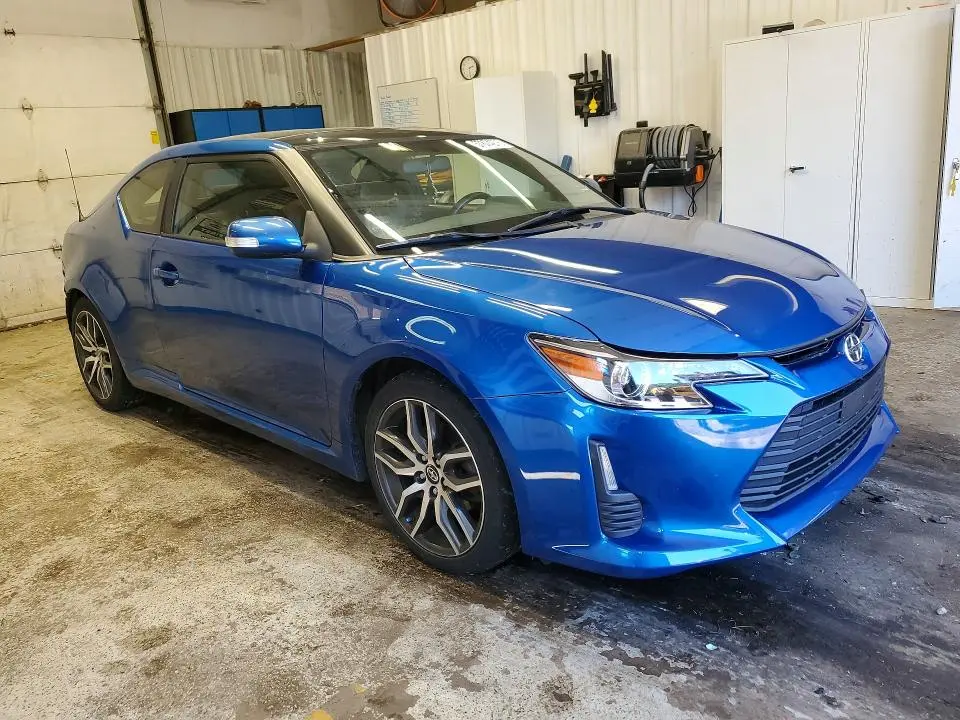 2016 TOYOTA SCION   