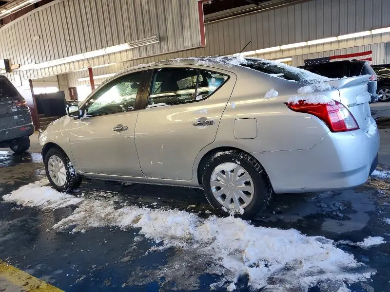 2017 NISSAN VERSA S  