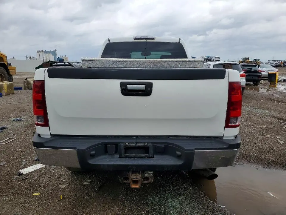 2012 GMC SIERRA K2500 SLE  