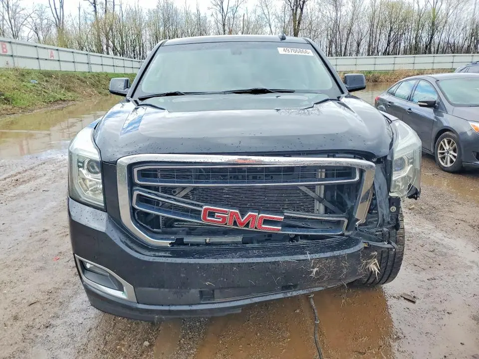 2016 GMC YUKON SLE  