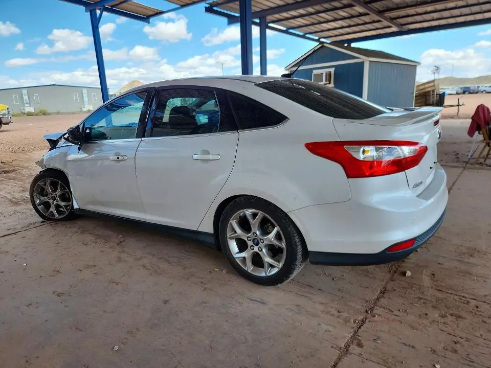 2014 FORD FOCUS TITANIUM  