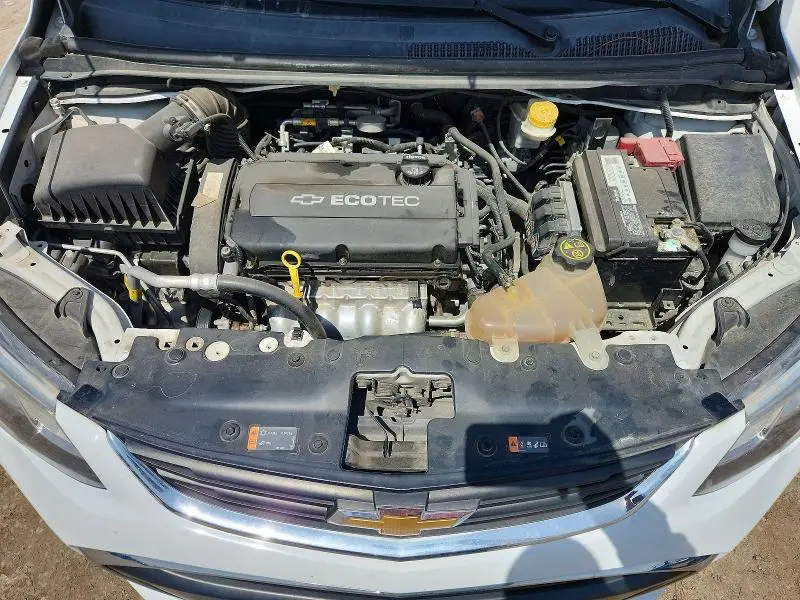 2017 CHEVROLET SONIC LT  