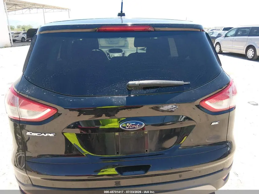 2016 FORD ESCAPE SE