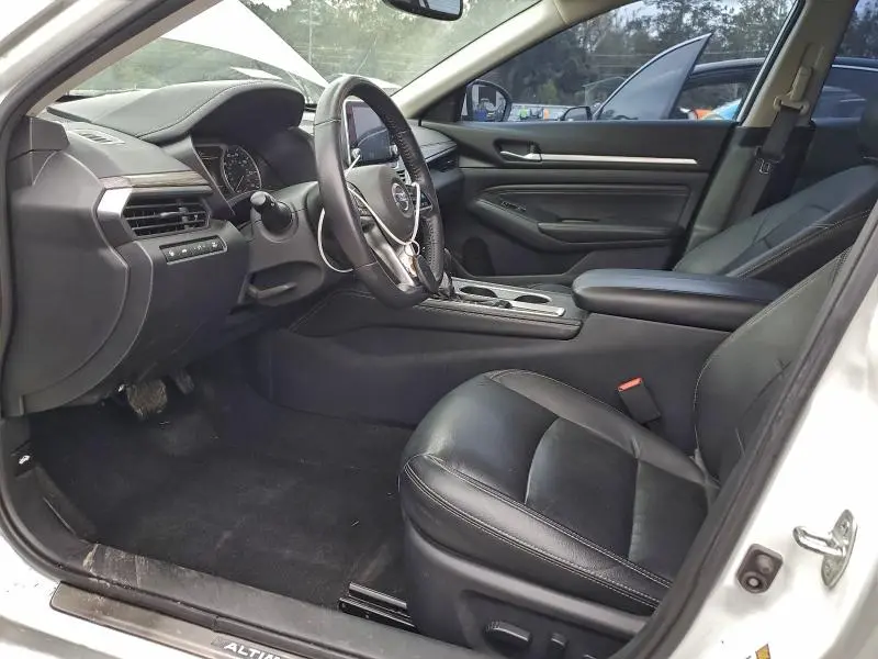 2019 NISSAN ALTIMA SL  