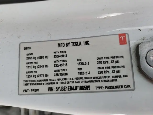 2018 TESLA MODEL 3   