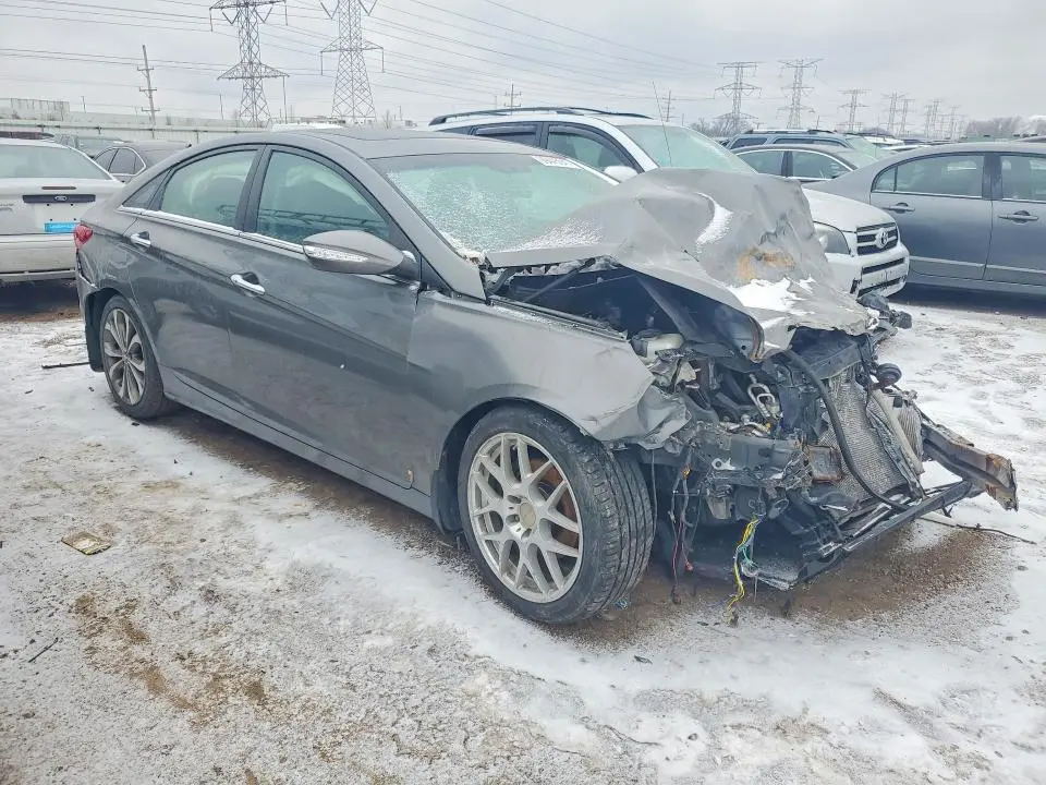 2013 HYUNDAI SONATA SE  