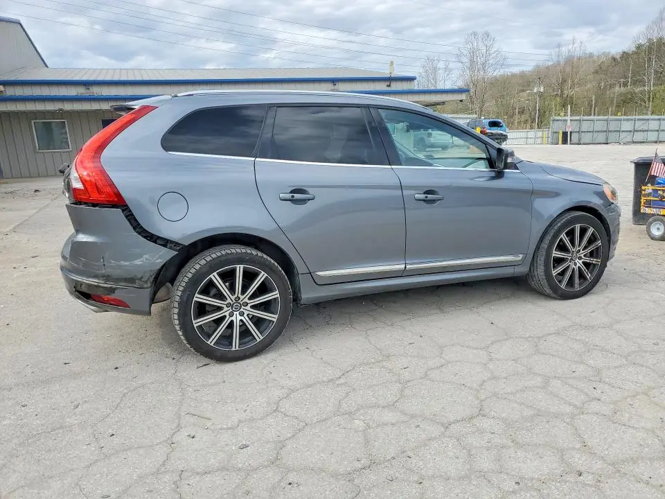 2017 VOLVO XC60 T6 INSCRIPTION  