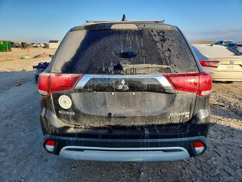 2019 MITSUBISHI OUTLANDER SE  