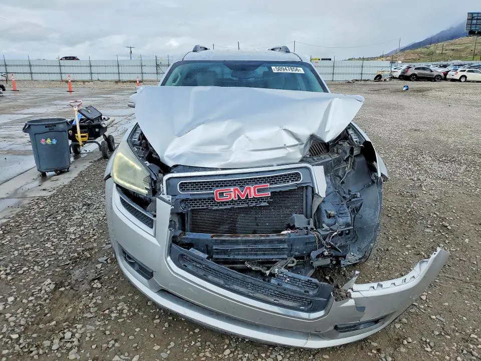 2014 GMC ACADIA SLT-1  