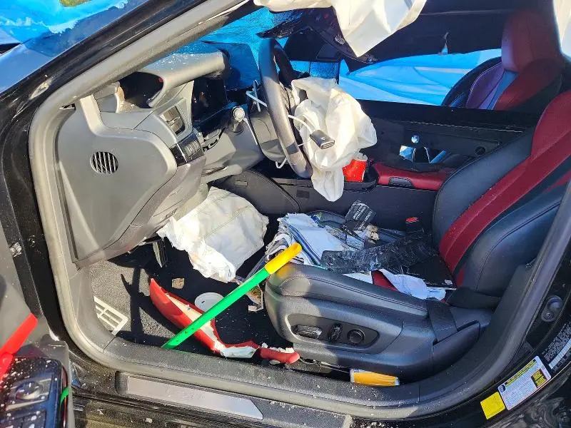 2022 LEXUS ES 300H BASE  