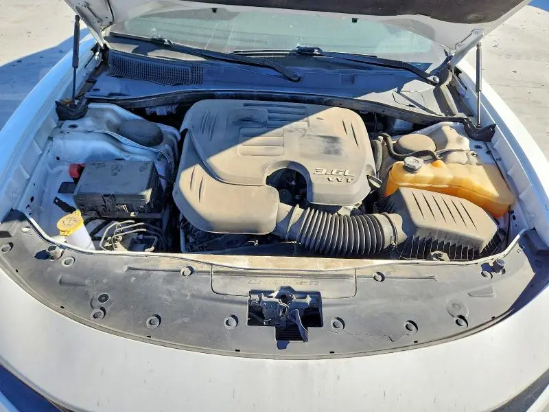 2020 DODGE CHARGER SXT  