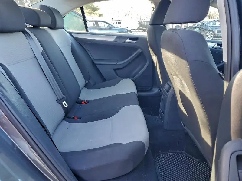 2017 VOLKSWAGEN JETTA S  