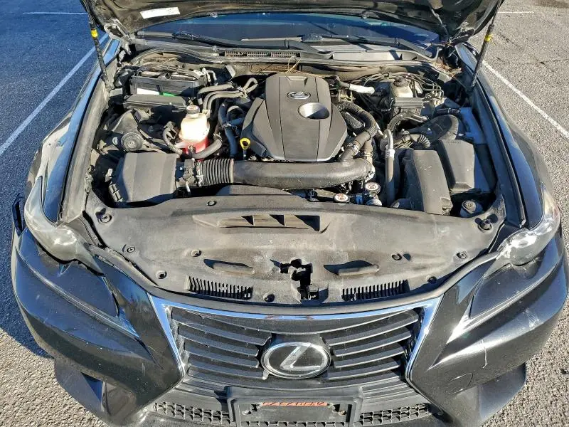 2016 LEXUS IS 200T  